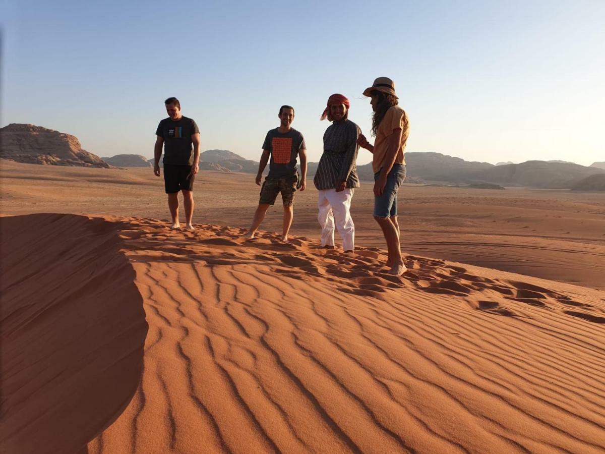 瓦迪拉姆 Wadirum Sunset Camp酒店 外观 照片